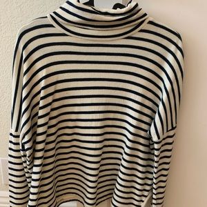 Small striped Madewell sweater.